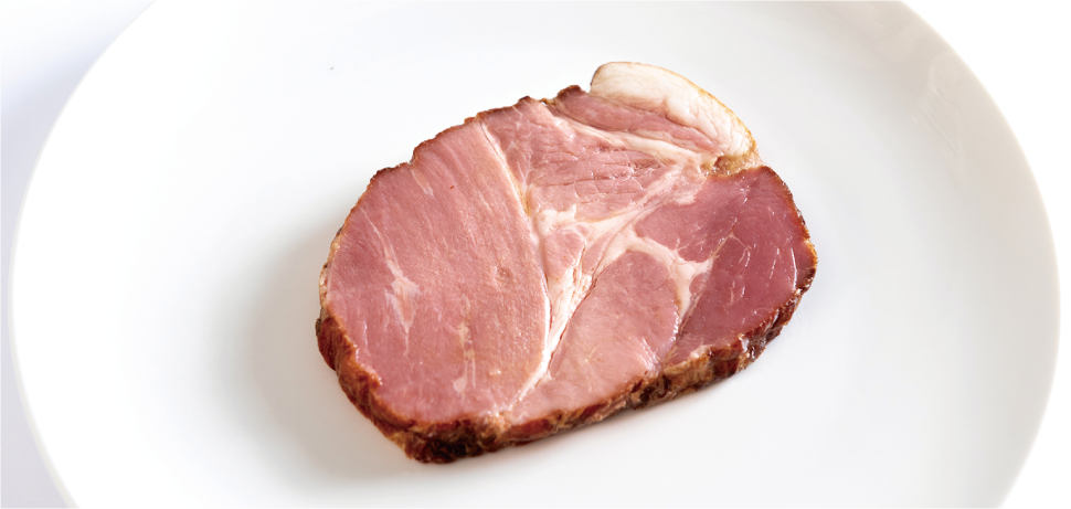 Pork shoulder loin thick-cut rock Salt roast ham豚肩ロース肉の厚切り岩塩焼きハム